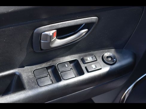 Used 2010 Kia Soul + FWD image 17