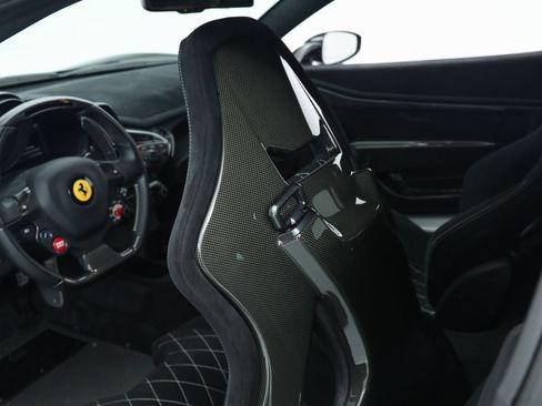 Certified 2015 Ferrari 458 Speciale Coupe RWD image 29