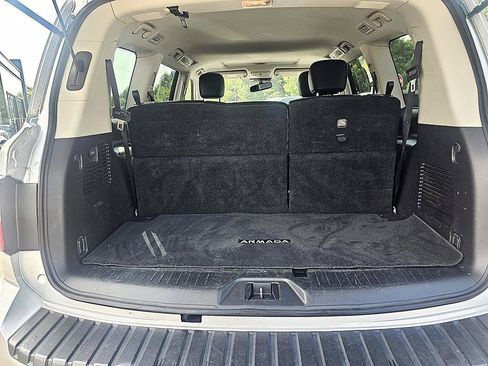 Used 2022 Nissan Armada SL AWD/4WD image 33