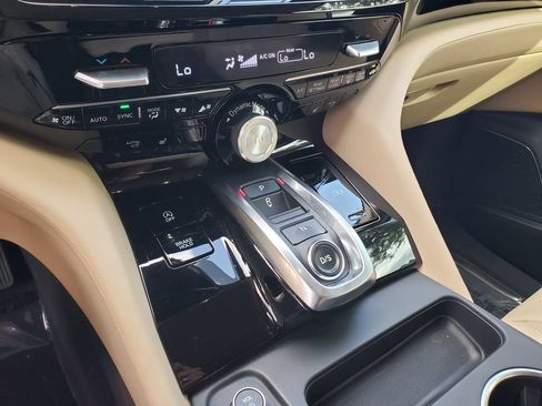 Used 2025 Acura MDX FWD w/ Technology Package image 33