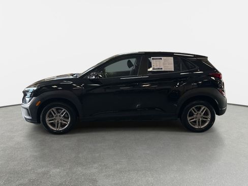 Used 2023 Hyundai Kona SE image 8
