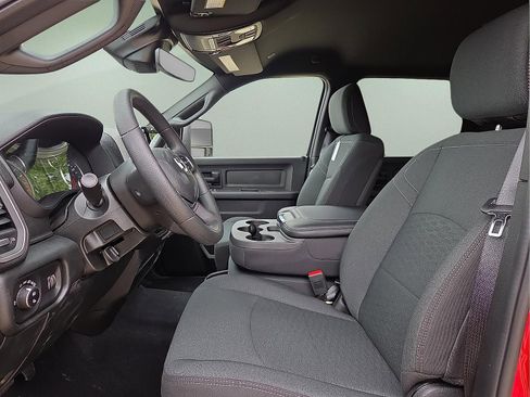 New 2026 RAM 2500 Tradesman AWD/4WD image 14