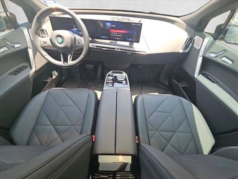 Used 2025 BMW iX M60 AWD/4WD image 18