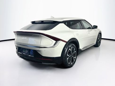 Used 2023 Kia EV6 Wind RWD image 9