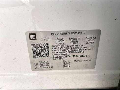 Used 2023 Chevrolet Traverse LT FWD image 14