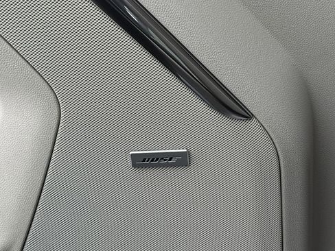 New 2026 GMC Yukon XL Denali w/ Denali Reserve Package image 23