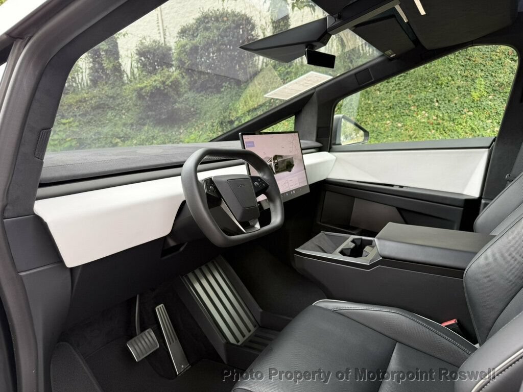 Used 2024 Tesla Cybertruck Cyberbeast AWD/4WD image 12