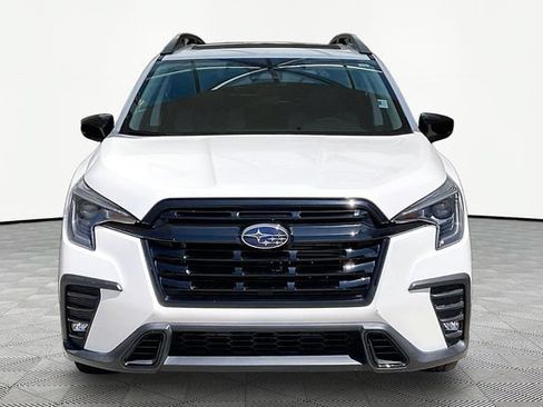 Used 2024 Subaru Ascent Onyx Edition AWD/4WD image 2