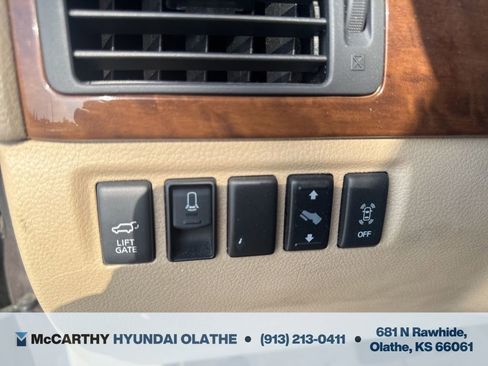Used 2015 Nissan Armada Platinum w/ 2nd Row Captain Seat Package AWD/4WD image 19