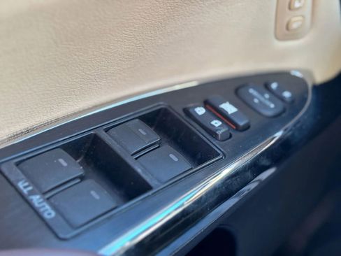 Used 2014 Toyota Avalon XLE Touring image 22