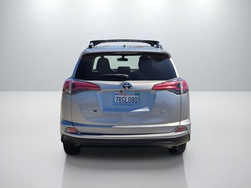 Used 2016 Toyota RAV4 LE image 5