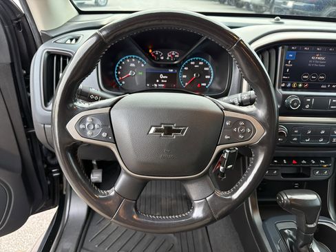 Used 2020 Chevrolet Colorado Z71 image 24