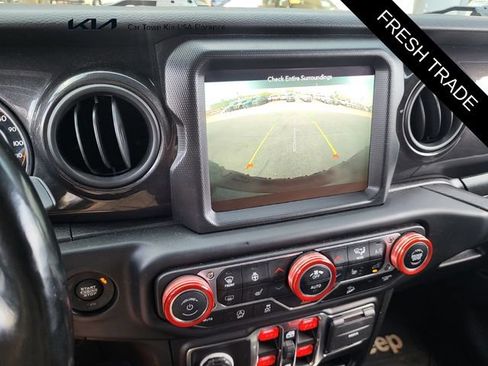 Used 2021 Jeep Wrangler Unlimited Sport AWD/4WD image 16