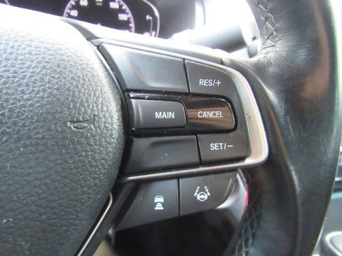 Used 2020 Honda Accord Sport image 36