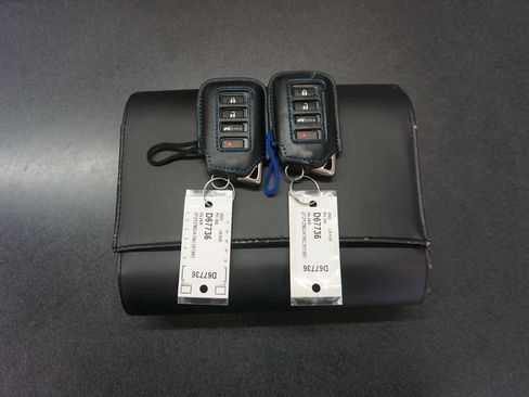Used 2022 Lexus RX 350 F Sport w/ Accessory Package AWD/4WD image 19