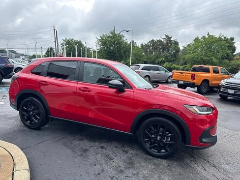 Used 2025 Honda HR-V Sport image 48