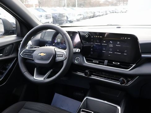 New 2026 Chevrolet Equinox LT w/ LPO, Floor Liner Package image 27