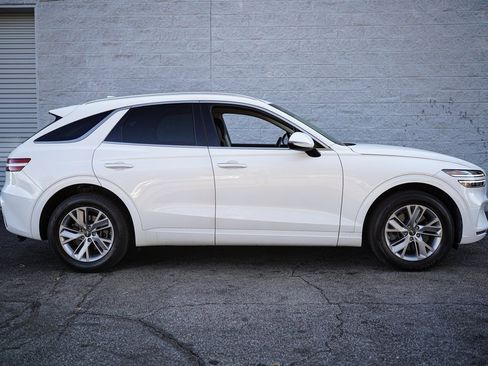 Used 2023 Genesis GV70 2.5T Select image 18
