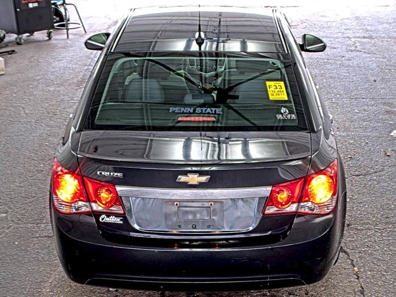 Used 2011 Chevrolet Cruze LS w/ Connectivity Package FWD image 4