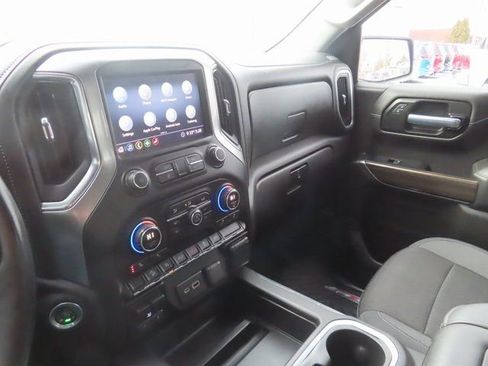 Used 2020 Chevrolet Silverado 1500 RST image 37