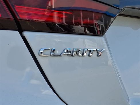 Used 2018 Honda Clarity Touring image 31
