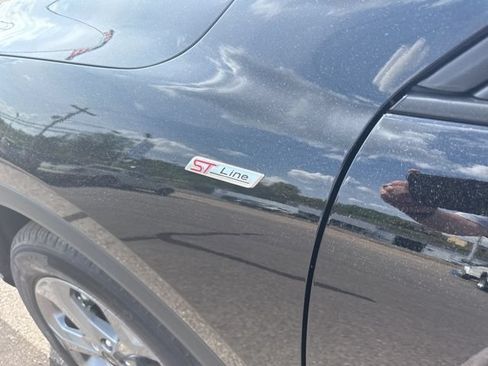 New 2025 Ford Escape ST-Line Select AWD/4WD image 10