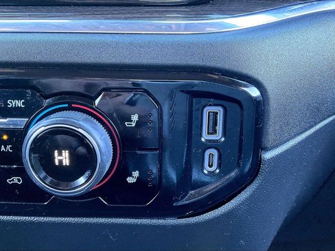 Used 2023 Chevrolet Silverado 1500 LT image 20