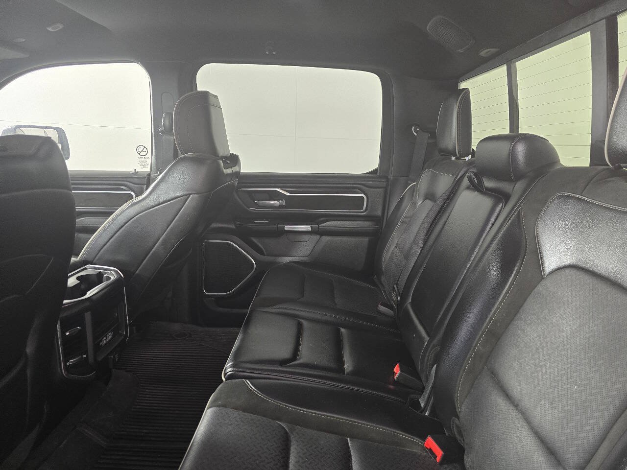 Used 2023 RAM 1500 Laramie AWD/4WD image 16