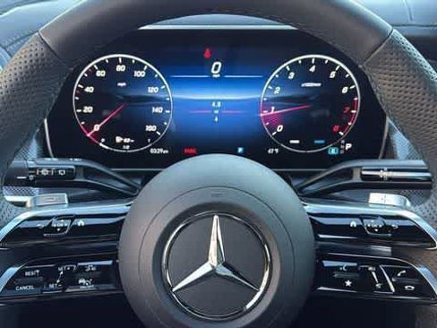 Used 2026 Mercedes-Benz GLC 300 4MATIC image 19