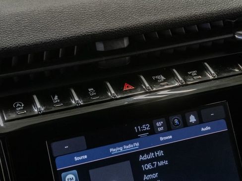 Used 2024 Jeep Grand Cherokee L Laredo AWD/4WD image 15