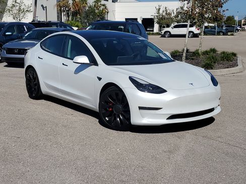 Used 2022 Tesla Model 3 Performance image 32