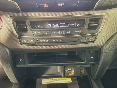 Used 2023 Honda Ridgeline RTL-E image 23