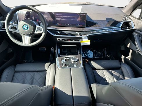 New 2026 BMW X5 xDrive50e w/ M Sport Package image 14
