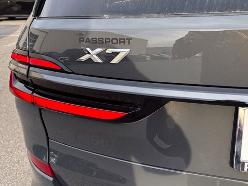 New 2026 BMW X7 xDrive40i AWD/4WD image 6
