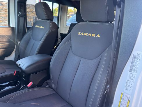 Used 2014 Jeep Wrangler Unlimited Sahara w/ Max Tow Package image 13