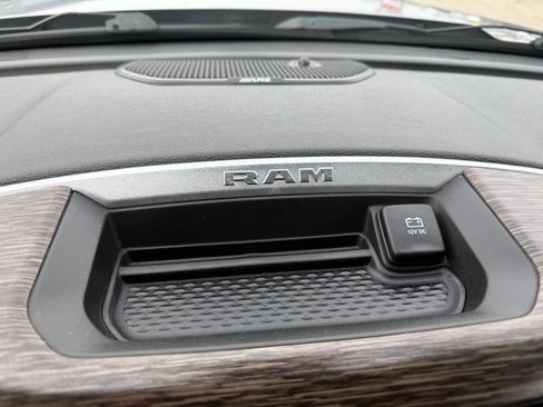 Used 2020 RAM 2500 Laramie AWD/4WD image 22