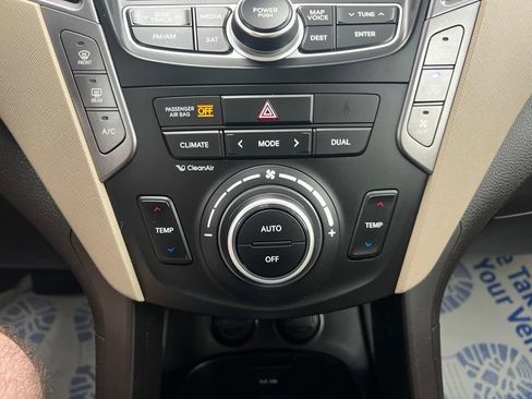 Used 2016 Hyundai Santa Fe Limited w/ Option Group 04 AWD/4WD image 32