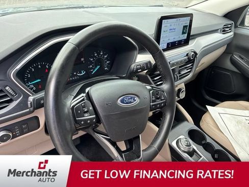 Used 2022 Ford Escape SEL AWD/4WD image 11