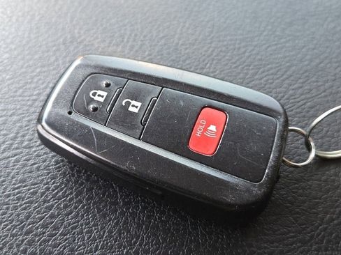 Used 2022 Toyota 4Runner SR5 Premium image 42