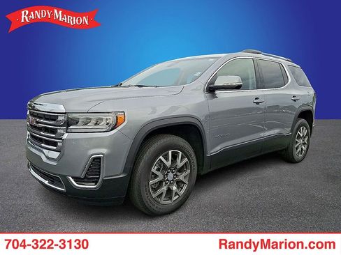 Used 2023 GMC Acadia SLE w/ Driver Convenience Package image 1