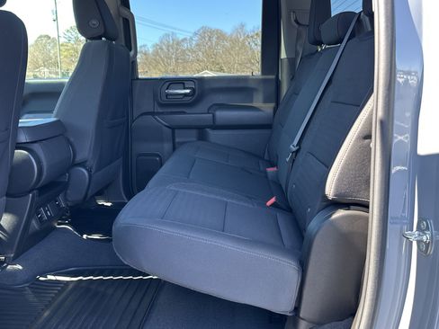 Certified 2024 Chevrolet Silverado 2500 Custom w/ Custom Value Package image 15