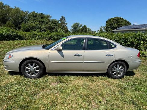 Used 2009 Buick LaCrosse CXL FWD image 8