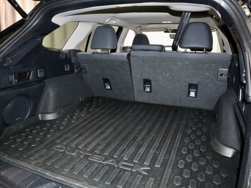 Used 2025 Subaru Outback Onyx Edition image 13