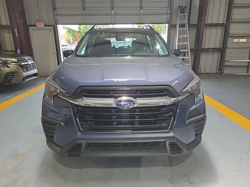 Used 2025 Subaru Ascent Premium AWD/4WD image 7