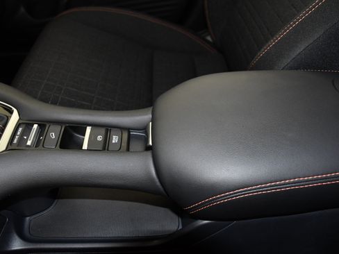 Used 2026 Honda HR-V Sport image 31