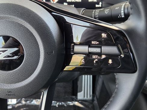 Used 2023 Nissan Z w/ Floor Mat Package (L93) RWD image 24