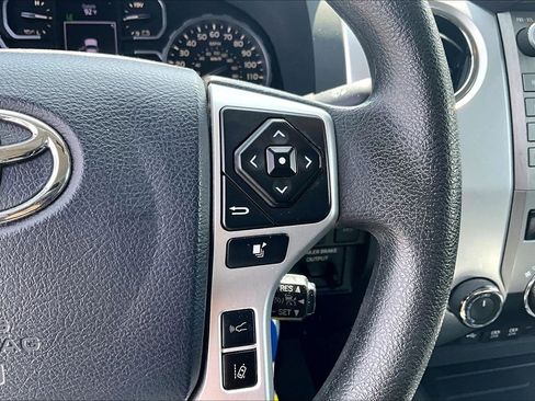 Used 2020 Toyota Tundra SR5 w/ SR5 Convenience Package image 25