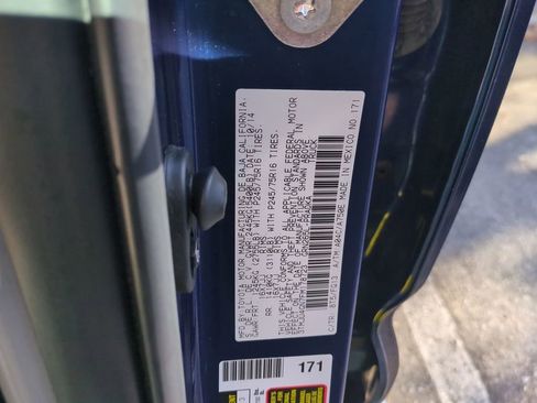 Used 2015 Toyota Tacoma PreRunner image 27