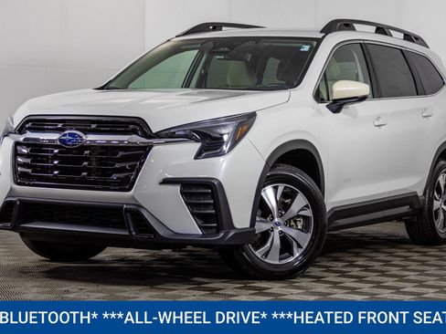Used 2025 Subaru Ascent Premium AWD/4WD image 2