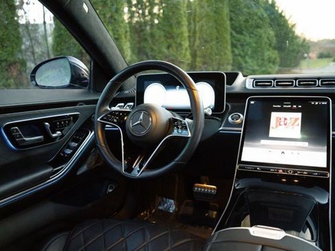 Used 2021 Mercedes-Benz S 580 S 580 w/ AMG Line image 23